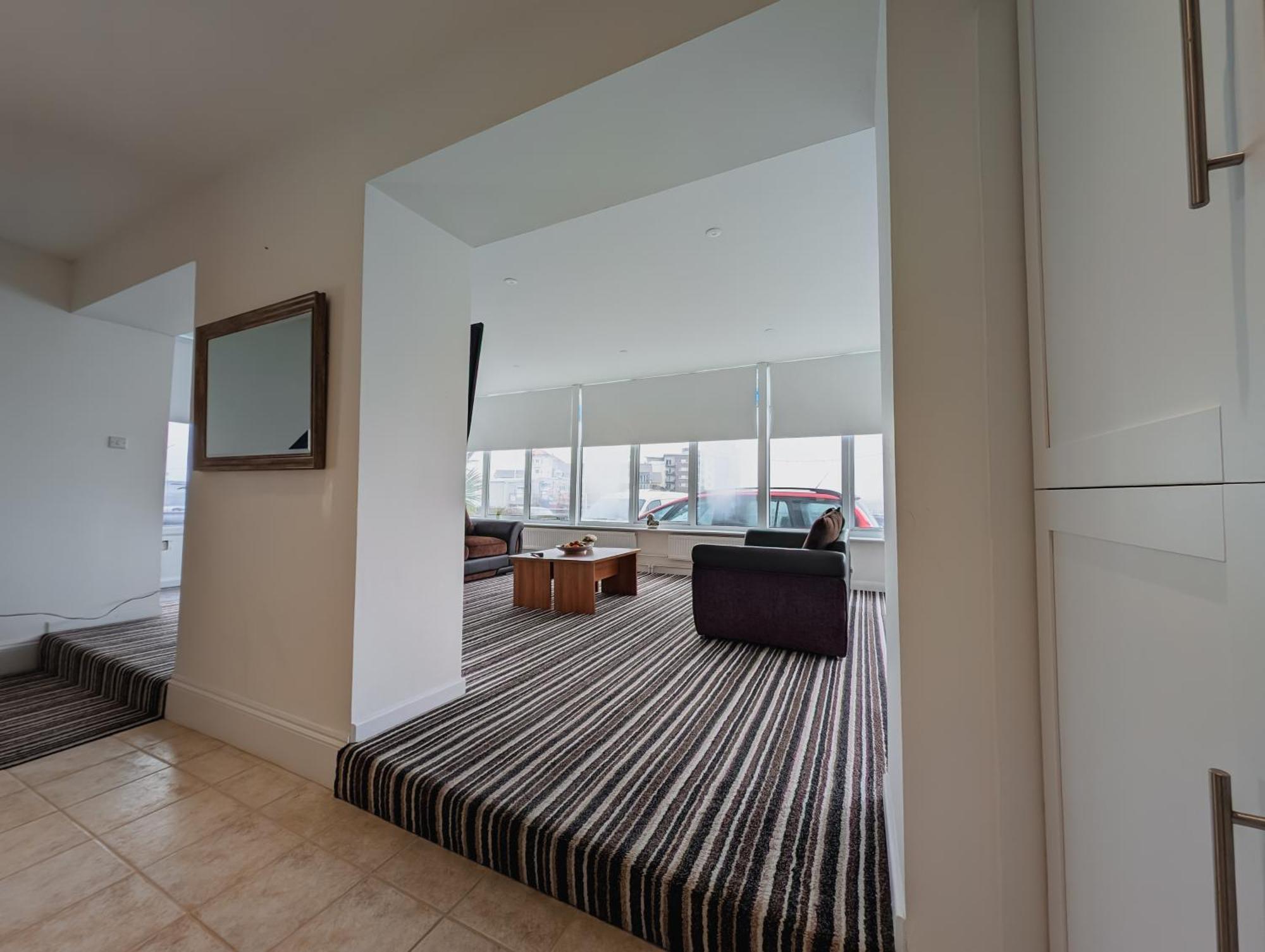 Bay & Harbour Holiday Apartments & Rooms Only Weston-super-Mare Exteriör bild