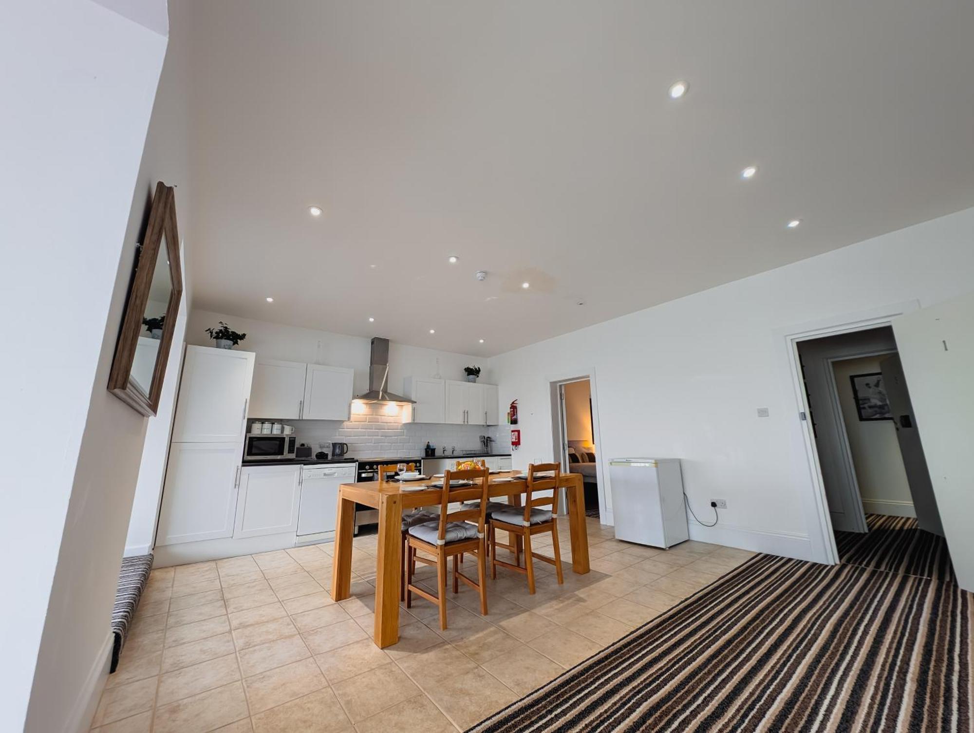 Bay & Harbour Holiday Apartments & Rooms Only Weston-super-Mare Exteriör bild
